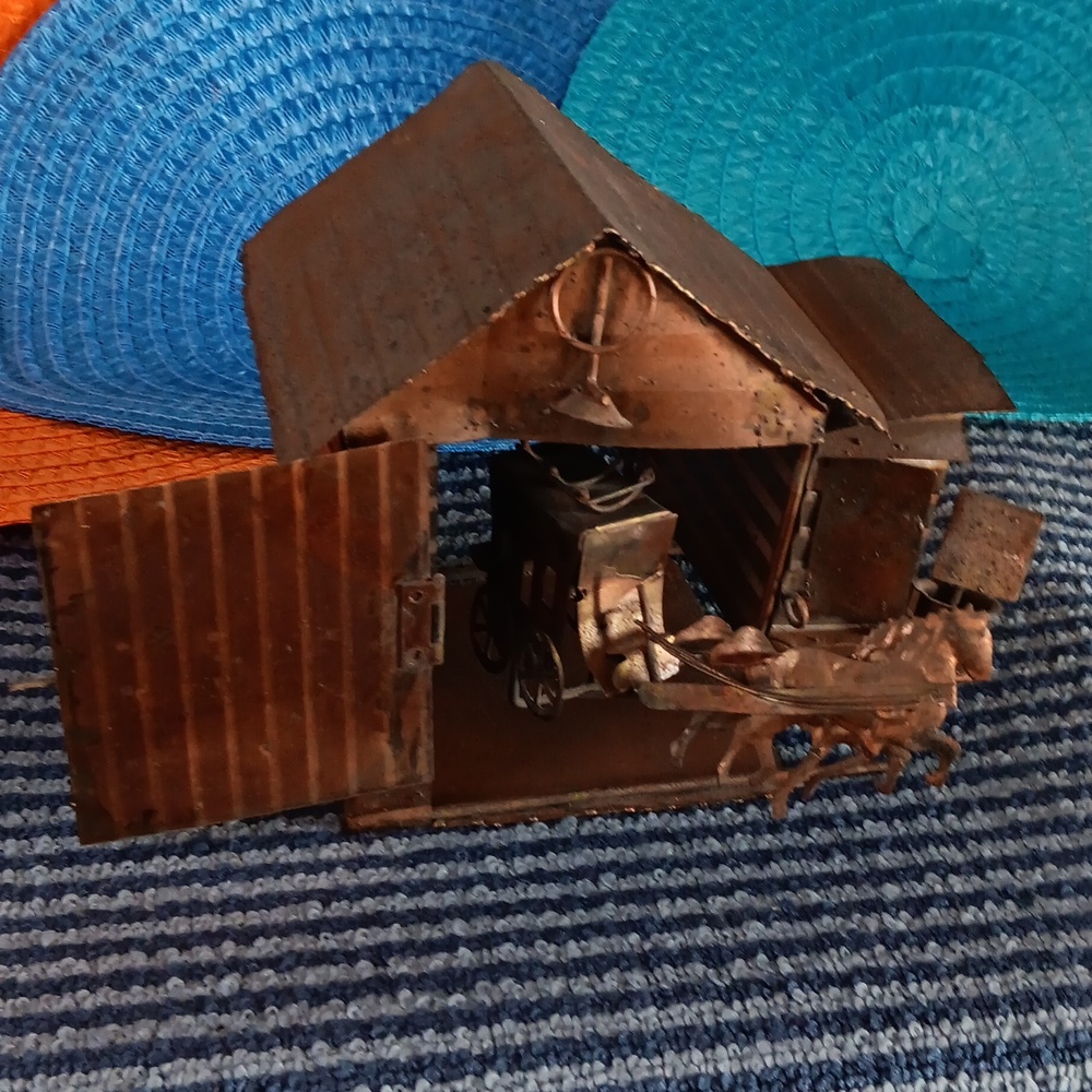It Works! Wind-up Musical Copper Tin Barn with 2 Horses Pulling The Cart.
